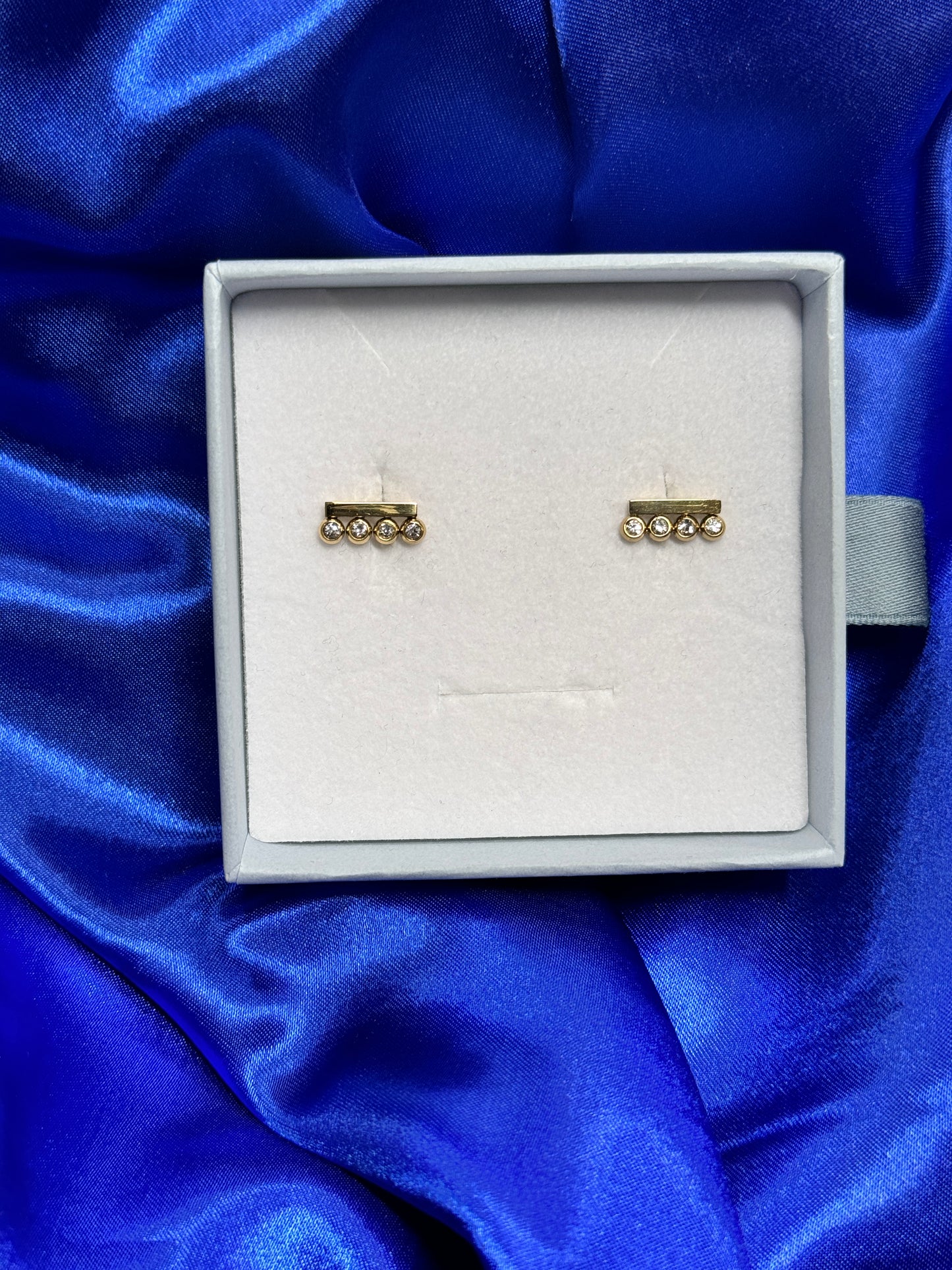 4 dot Earring - gold