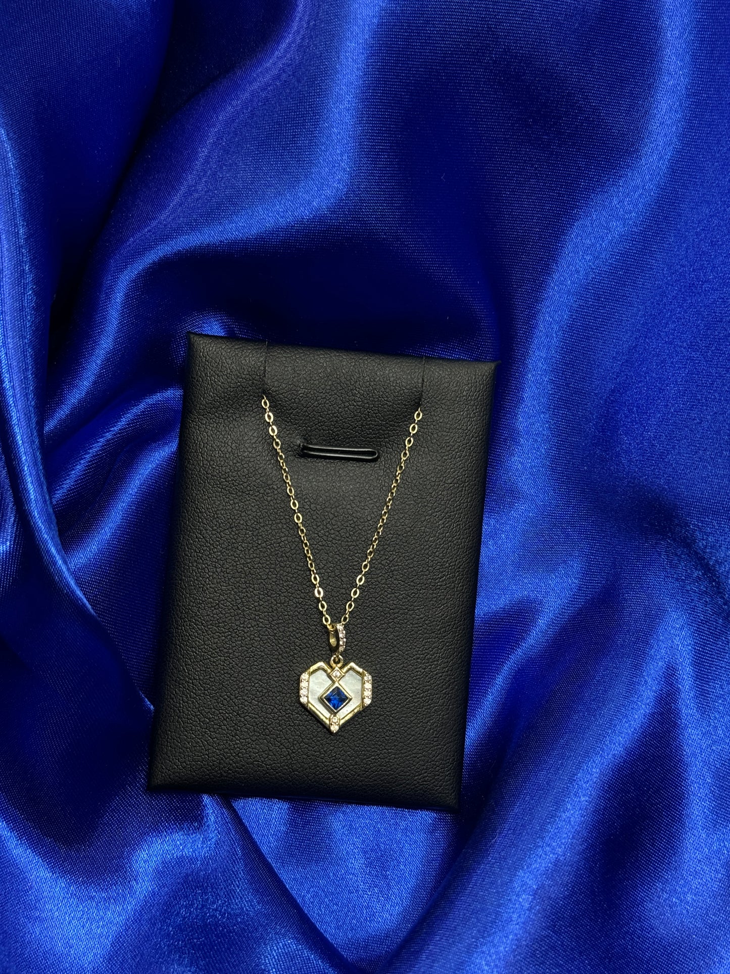 azula necklace