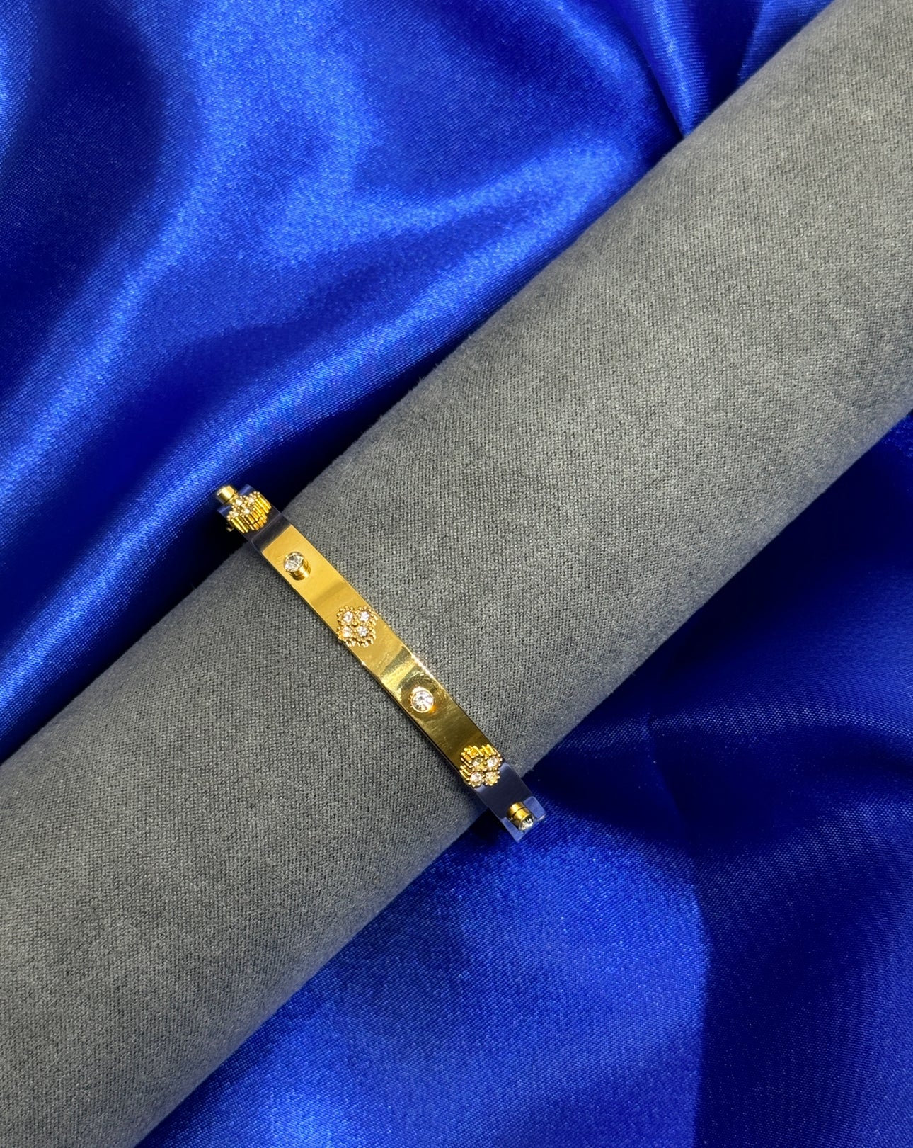 Aura bracelet - gold